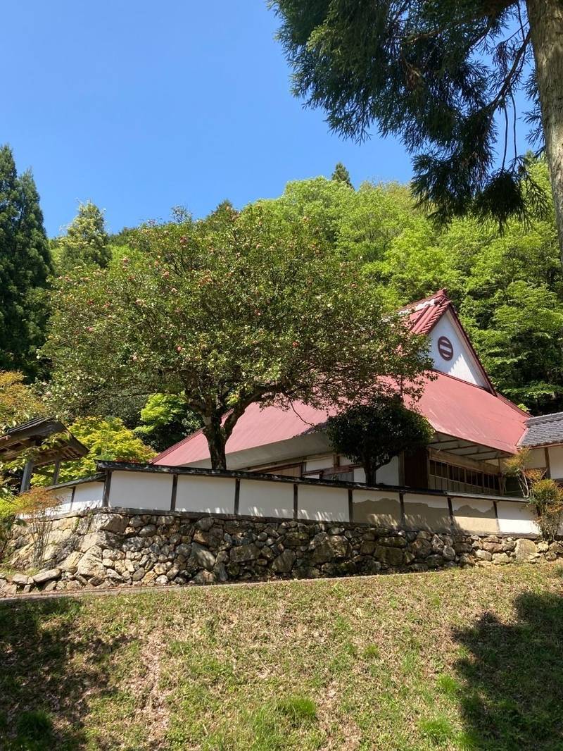 遍照寺,京都府南丹市美山町板橋石浦13