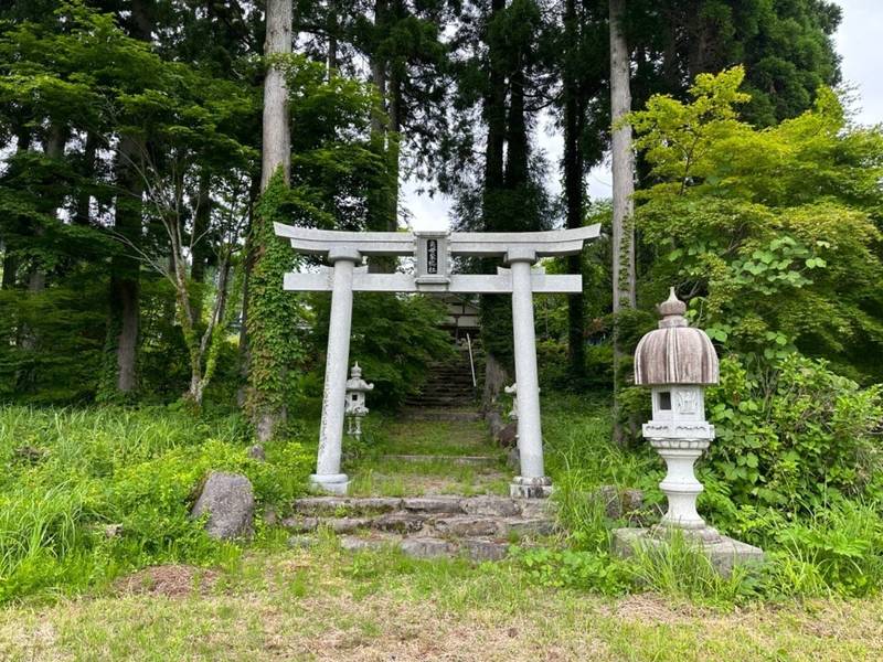 白山神社   (奥母袋総社),岐阜県郡上市大和町栗巣1546番地