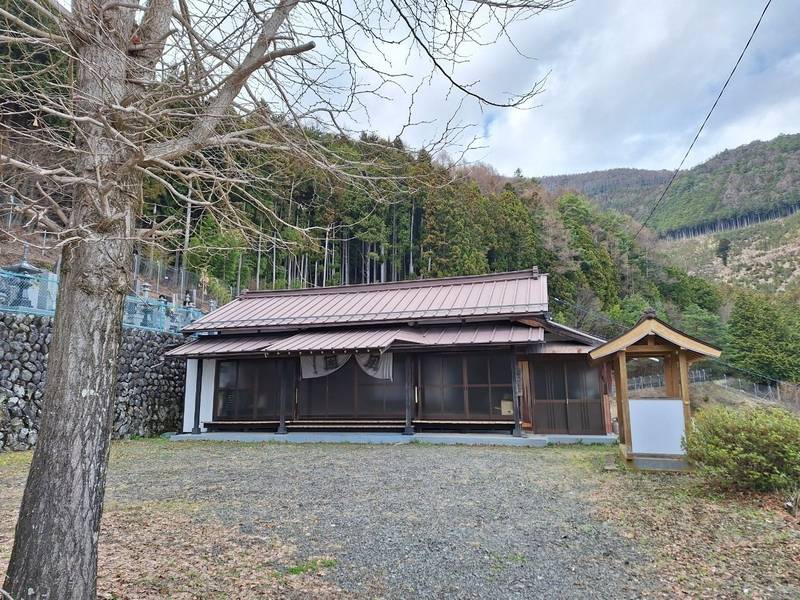 長命寺,山梨県南巨摩郡富士川町平林２２３３