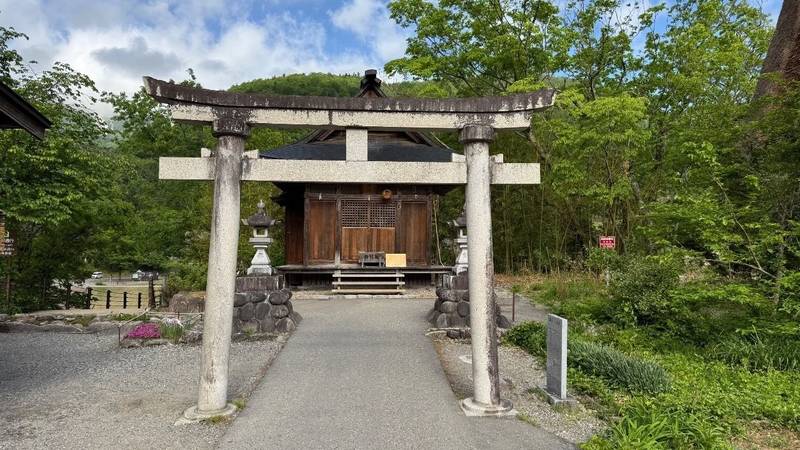 荻町秋葉神社,岐阜県大野郡白川村荻町４４１