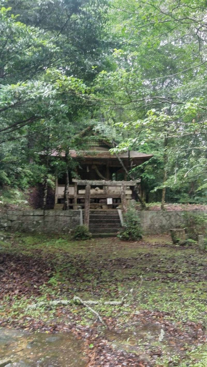 吉賀八幡宮,山口県下関市菊川町吉賀2179