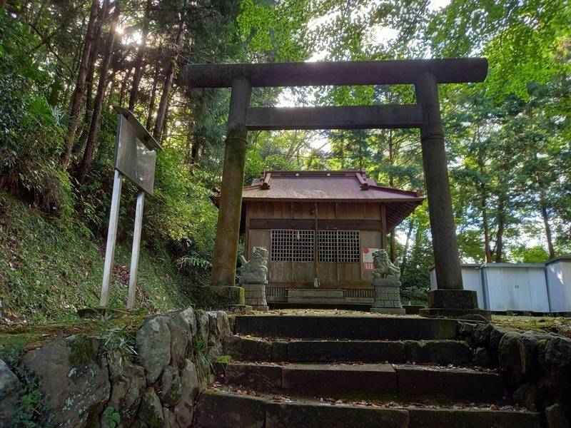 須賀神社,神奈川県秦野市渋沢２２７７−イ