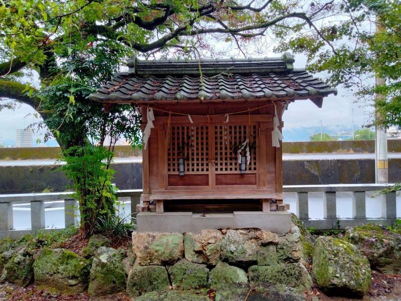 土佐神社離宮,高知県高知市吸江204