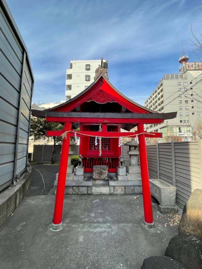 市場稲荷神社  (新宿淀橋),東京都新宿区北新宿4-2-1 東京都中央卸売市場 淀橋市場内