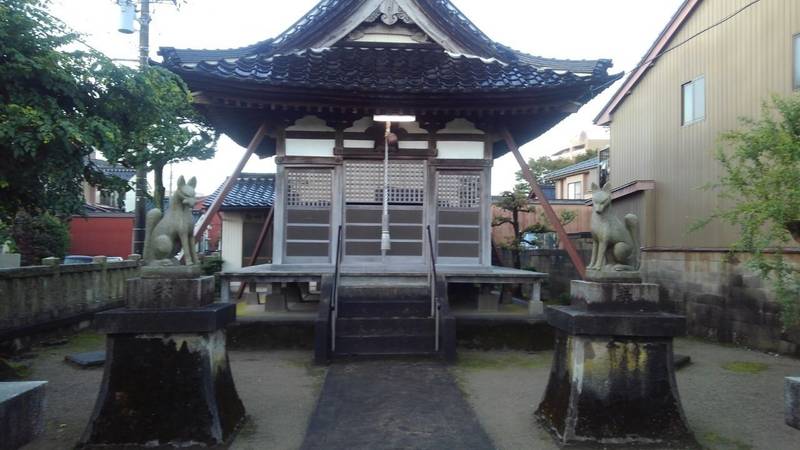 稲荷社,富山県高岡市あわら町４