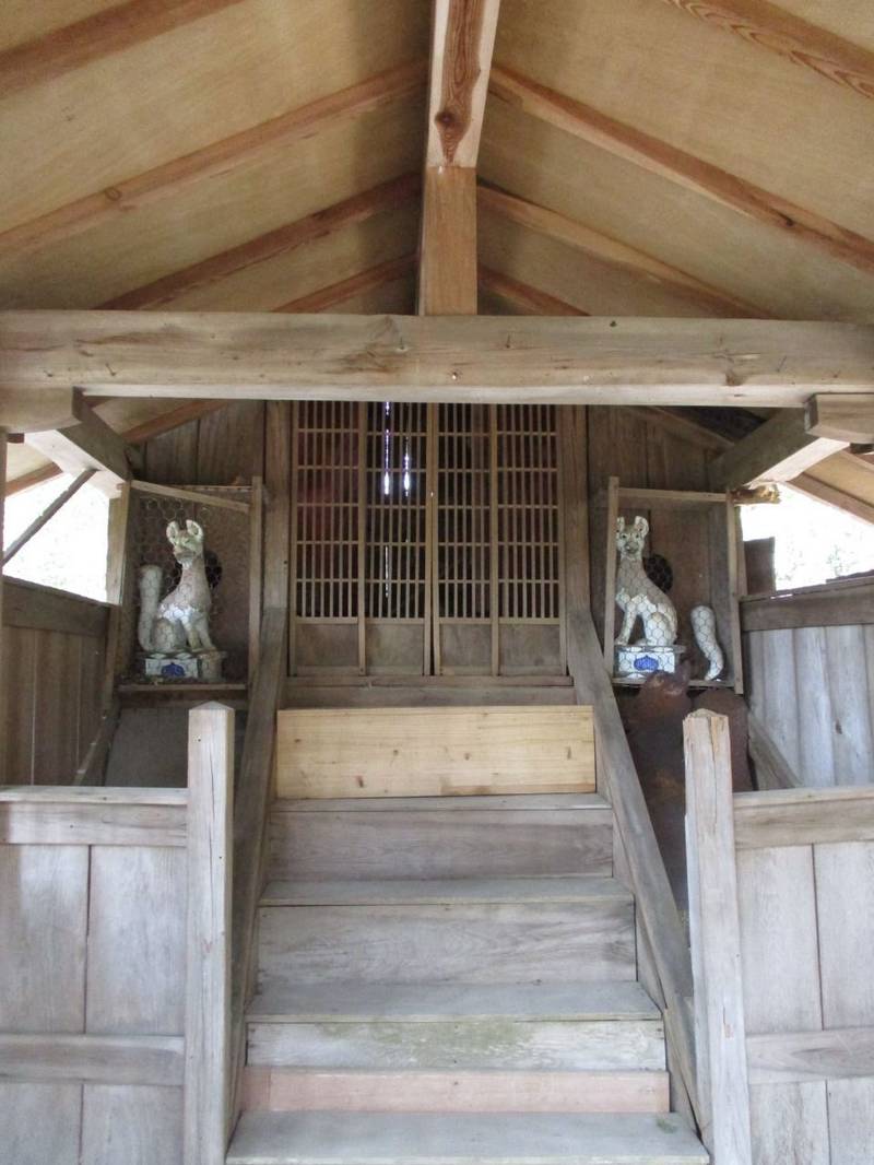 稲荷神社  (栗町),京都府綾部市栗町土居ノ内２９−１