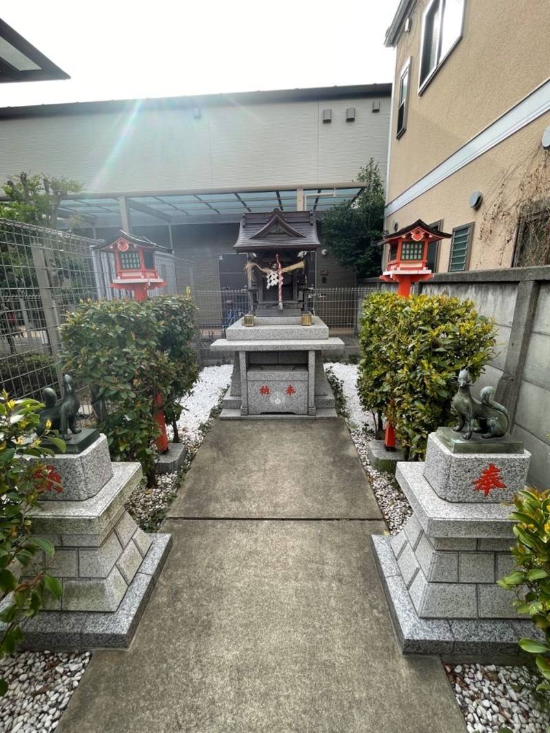 圓海稲荷神社,東京都世田谷区北沢1-47-18