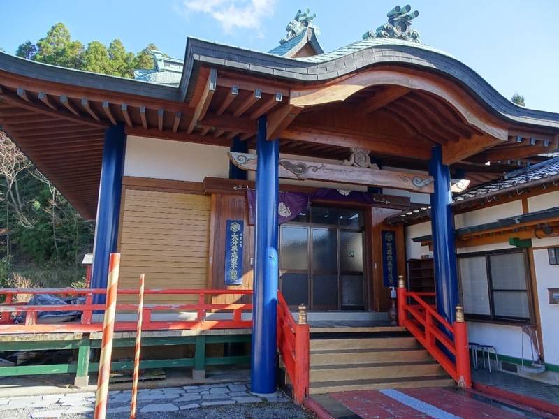 大分県成田不動院,大分県玖珠郡九重町田野１２６２−３