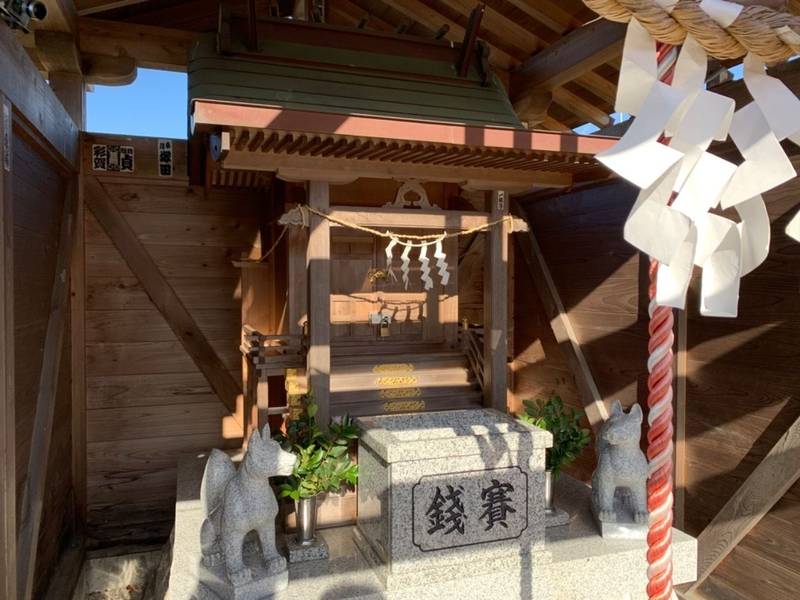浮田稲荷神社,福島県南相馬市鹿島区浮田字椴木沢212−1