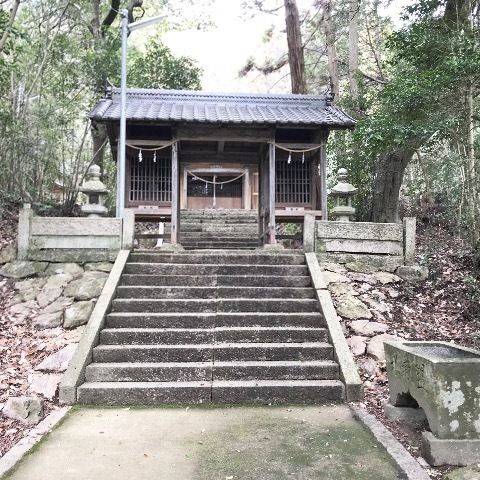 石根依立神社,岡山県和気郡和気町原