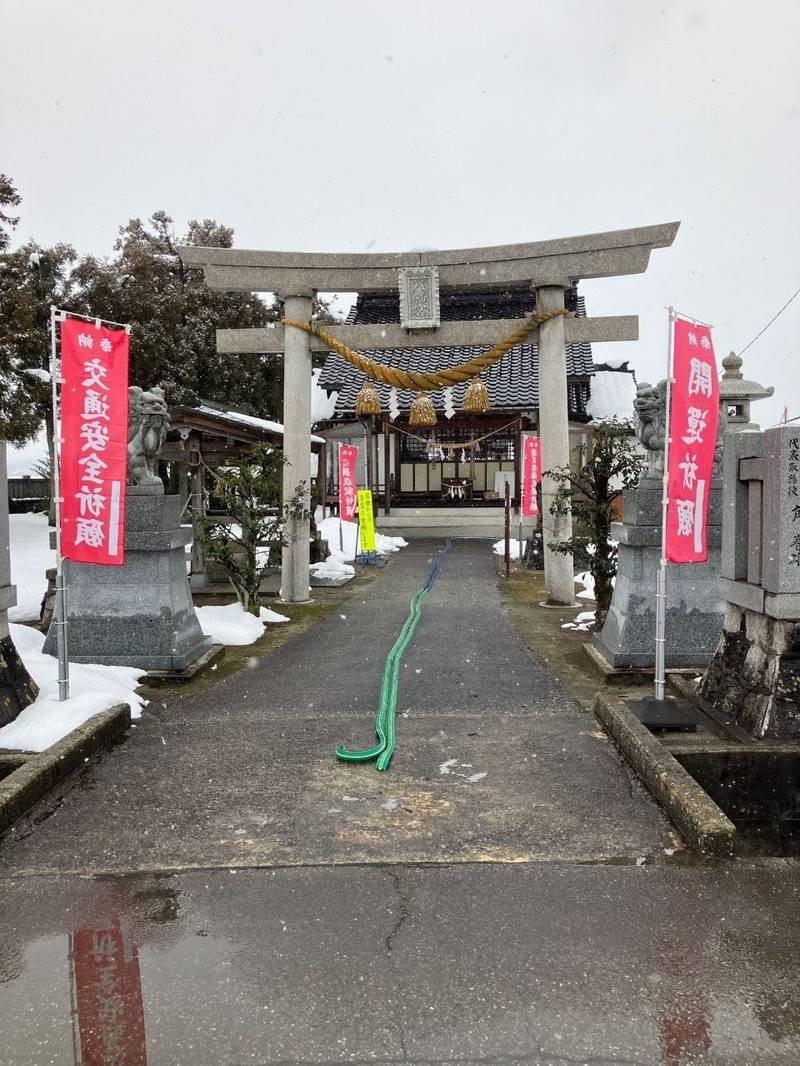 吉倉八幡宮,富山県富山市吉倉305