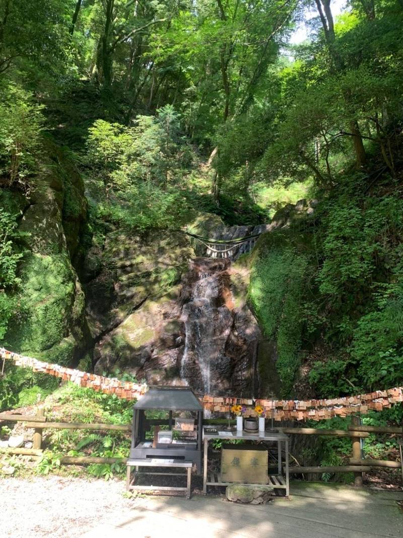 養老神社,岐阜県養老郡養老町養老公園1288-1
