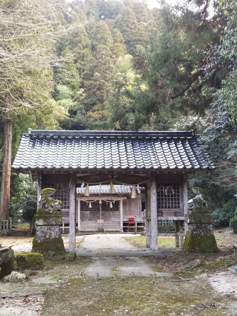 神前神社,鳥取県鳥取市青谷町鳴瀧421