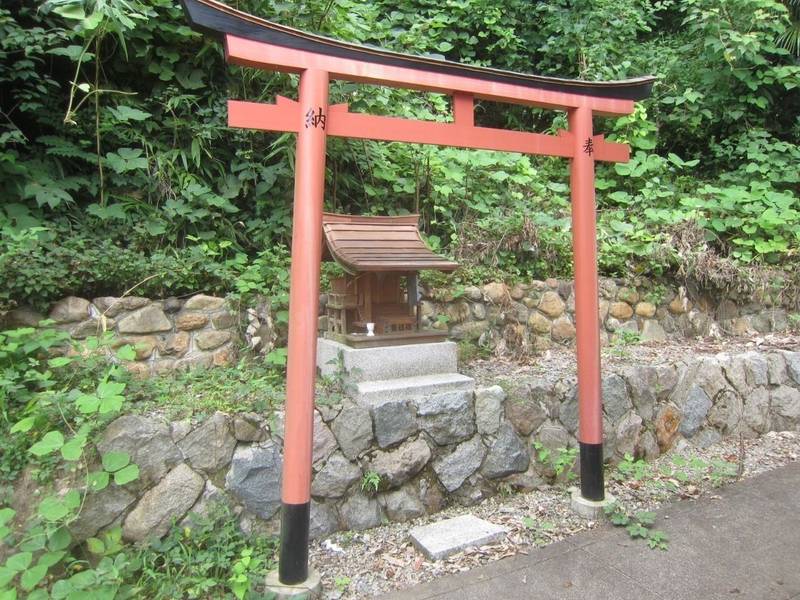 内記稲荷神社,京都府福知山市内記３２