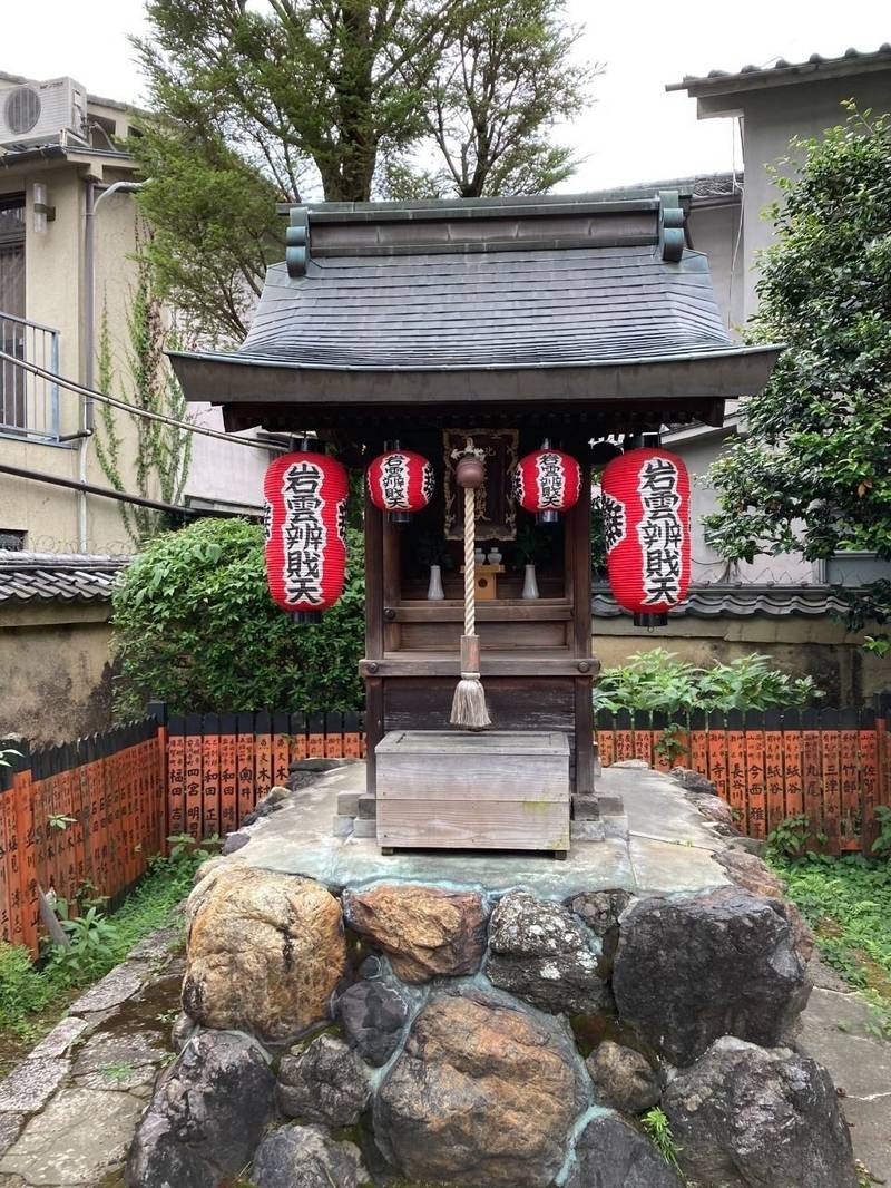 東向観音寺の見どころ