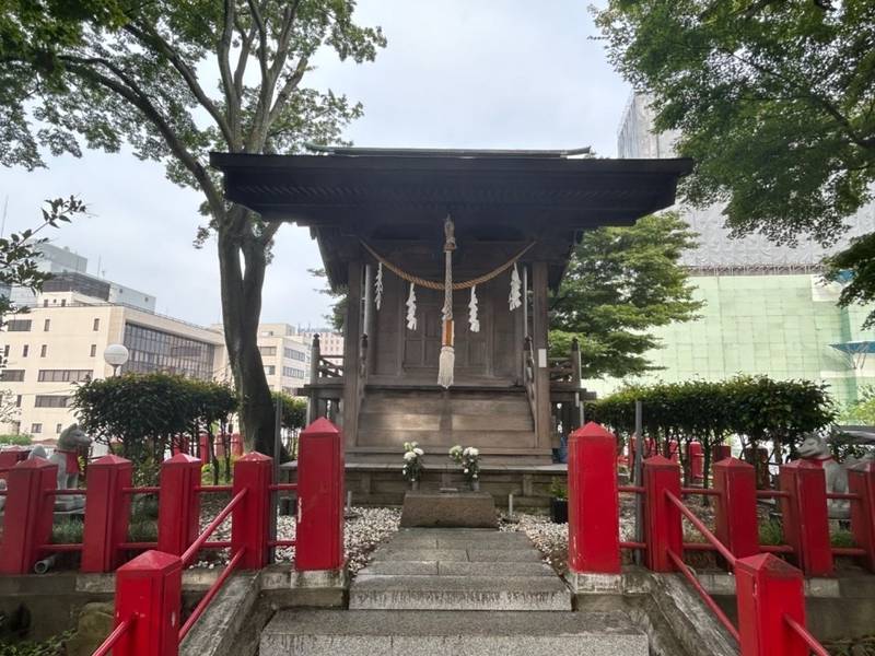 光明稲荷大明神,宮城県仙台市宮城野区榴岡４丁目１１−１１