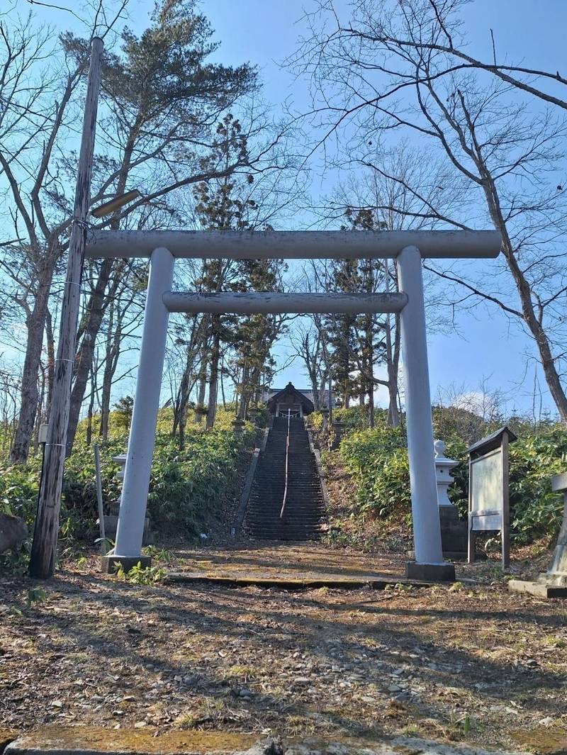 御園神社,北海道夕張郡栗山町御園２８番地