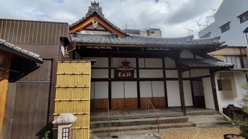 徳圓寺,滋賀県大津市長等２丁目６−８