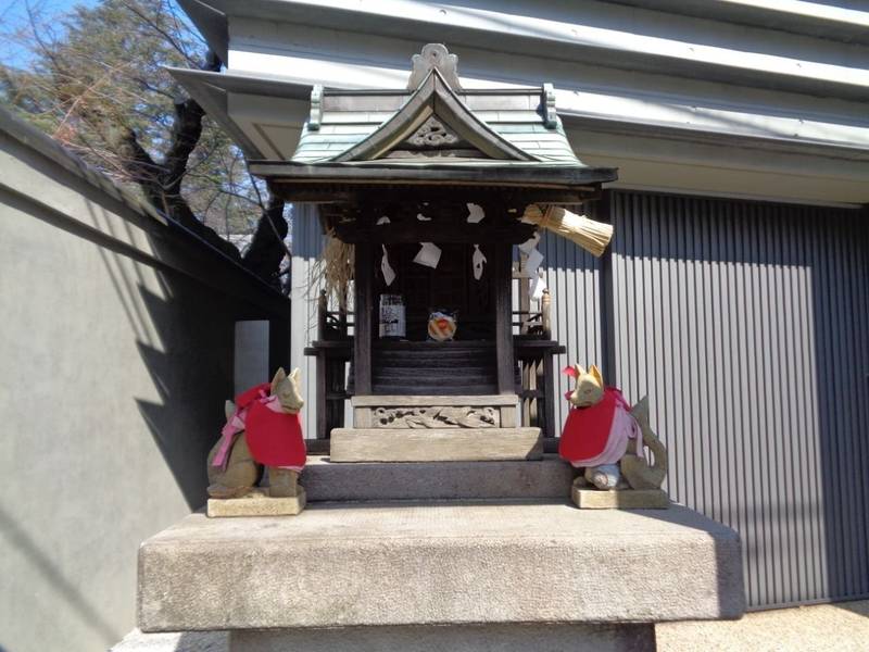 豊川稲荷    (新井),東京都中野区新井5-3-3