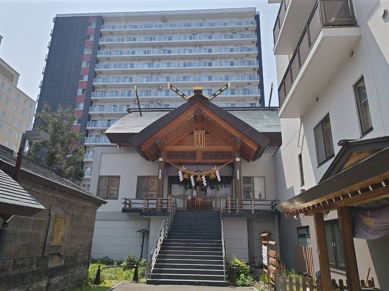 札幌祖霊神社,北海道札幌市中央区南5条西8丁目1