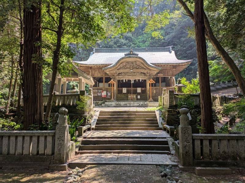 豊崎八幡神社,徳島県徳島市名東町1丁目1-1