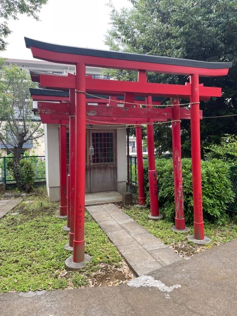 馬絹白山神社,神奈川県川崎市宮前区馬絹5-1176