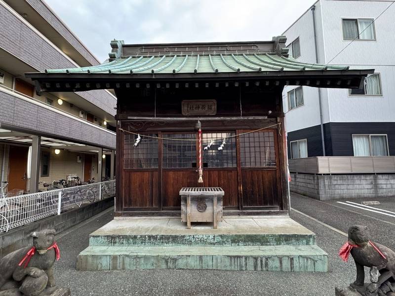 稲荷神社    (矢野口),東京都稲城市矢野口829-1