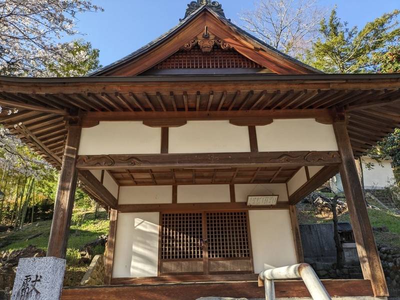 山神社,山梨県南巨摩郡身延町北川１０８１