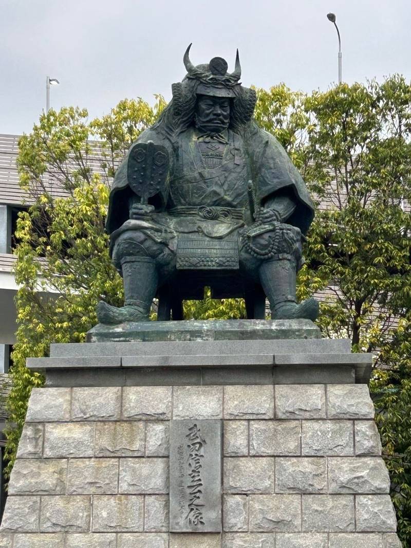 甲府城    (舞鶴城)日本100名城23番,山梨県甲府市丸の内1-5-4