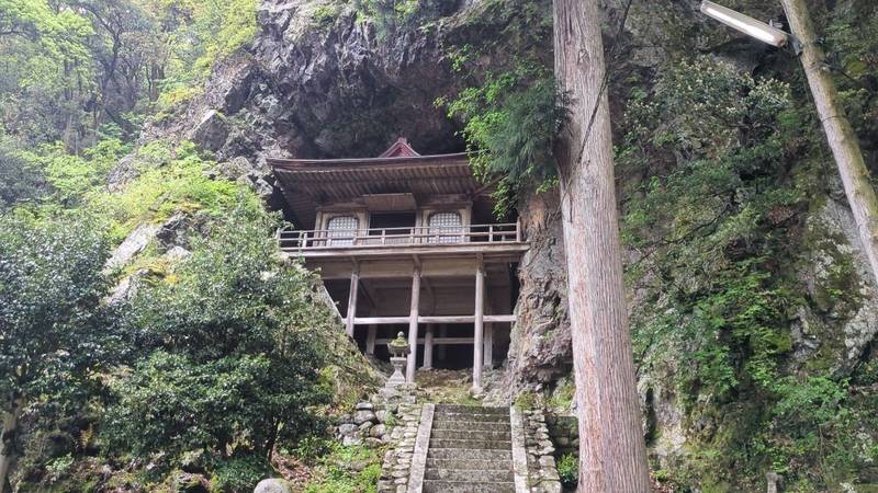 不動院岩屋堂,鳥取県八頭郡若桜町岩屋堂