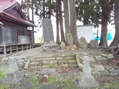八幡神社      (新庄市角沢),見どころ,つち
