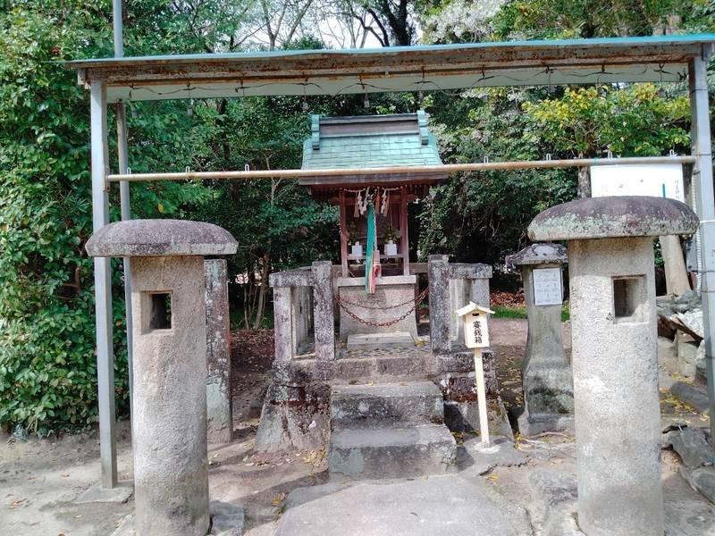 川東神社,大阪府交野市森南２－４７０