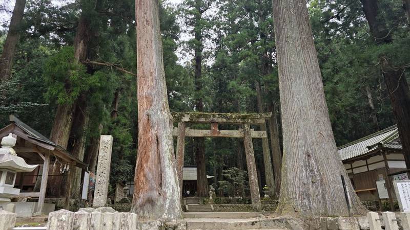 室生龍穴神社,奈良県宇陀市室生1297