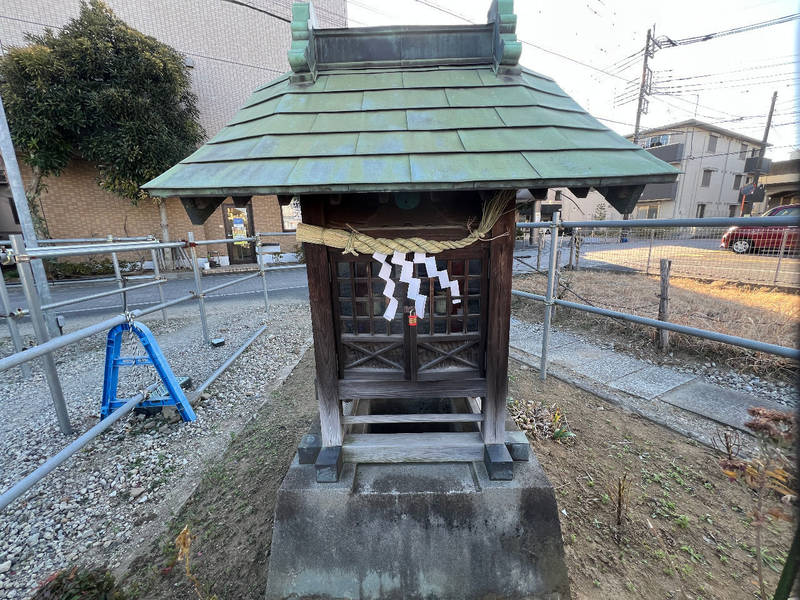 神社  (神明),埼玉県草加市神明１丁目３−８