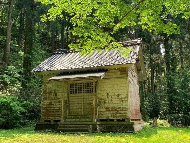 八幡社,石川県白山市相滝町ヘ190番地乙
