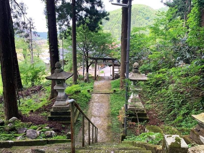 八幡社,石川県白山市相滝町ヘ190番地乙