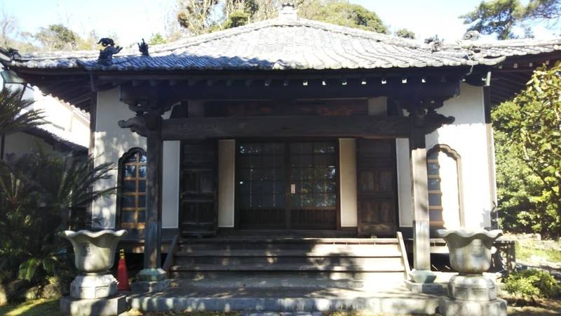 南向山 本行寺 (横須賀市),神奈川県横須賀市長沢1-56-9