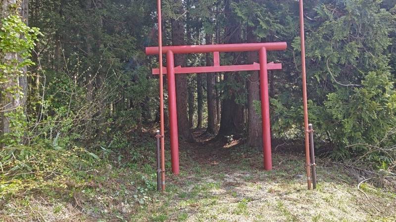 岩円地蔵,山形県最上郡金山町下野明