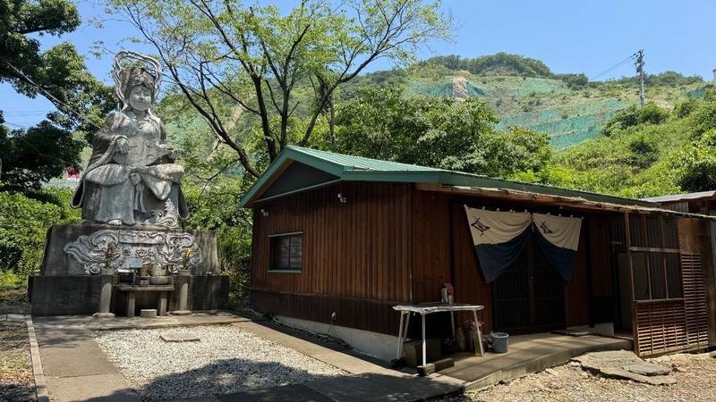 風吹山弁財天院,和歌山県岩出市根来字洞尾2276-2