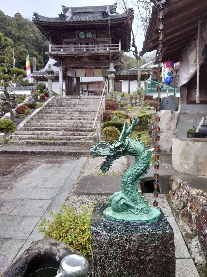 東漸寺,兵庫県丹波市春日町上三井庄１００３