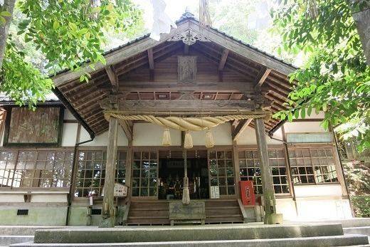 八代神社,岡山県新見市大佐永富876
