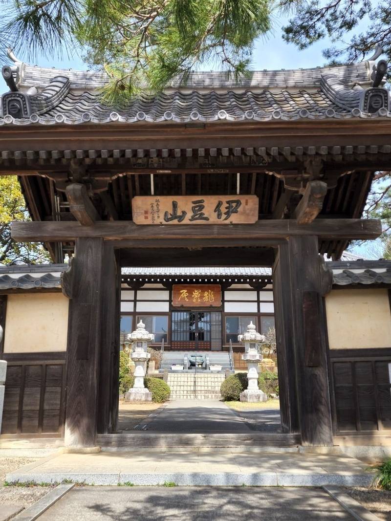 伊豆山 長運寺,群馬県太田市東長岡町1402-1