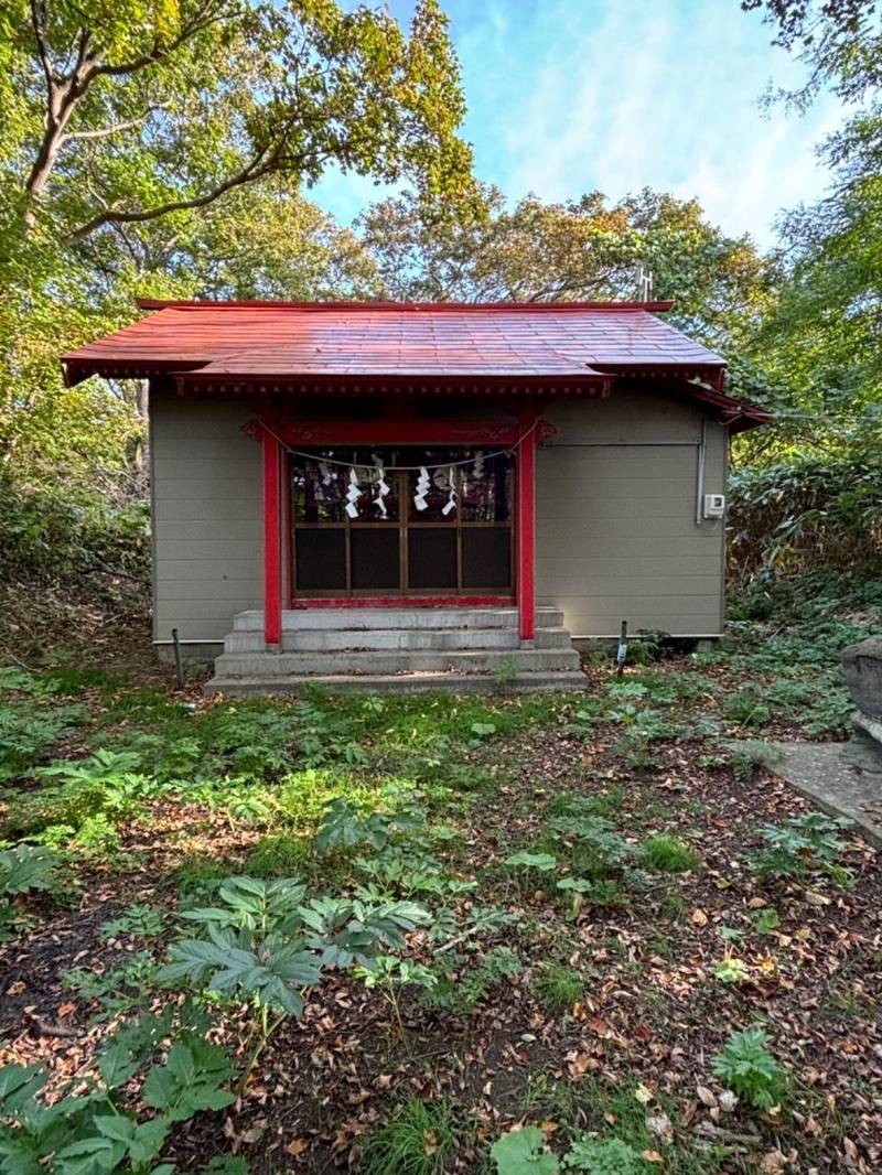 花歌稲荷神社,北海道久遠郡せたな町大成区花歌210番地