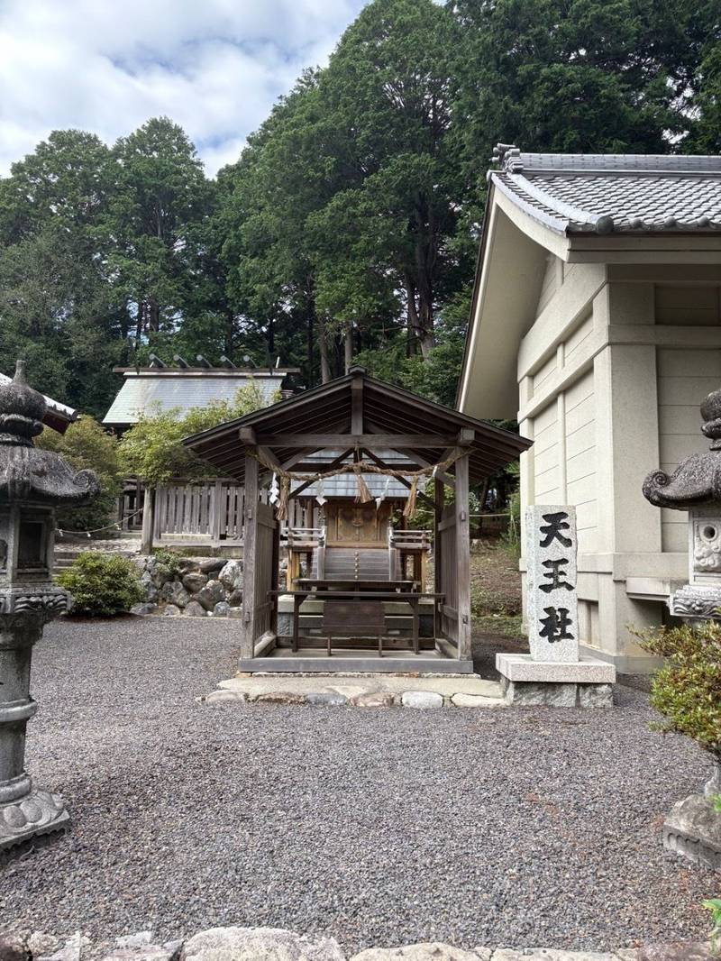 伊奈冨神社,三重県鈴鹿市稲生西2丁目24-20