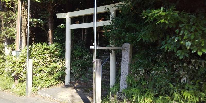 養命の滝不動尊,三重県伊勢市前山町