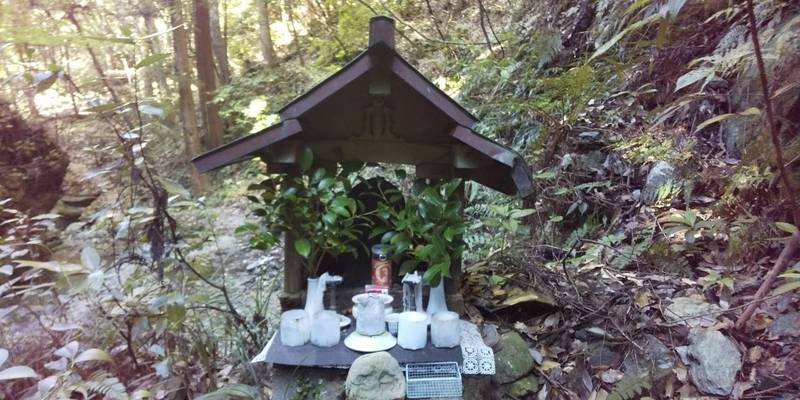 養命の滝不動尊,三重県伊勢市前山町