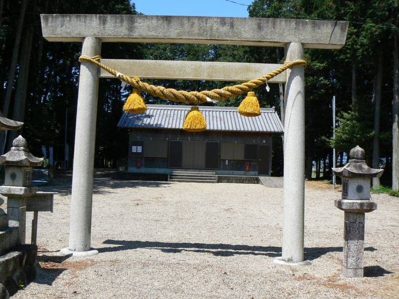 八幡神社  (竹野),三重県鈴鹿市竹野 2-15-43