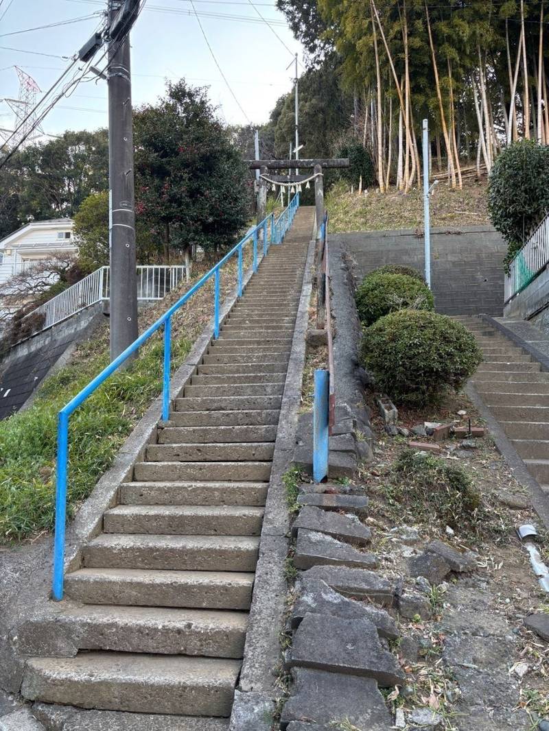 上柏尾御嶽神社,神奈川県横浜市戸塚区上柏尾町249