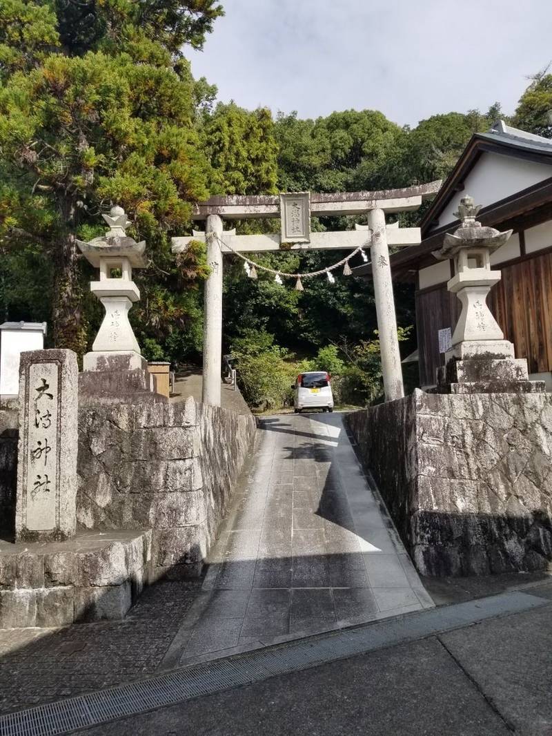 大潟神社,和歌山県田辺市新庄町１４４１