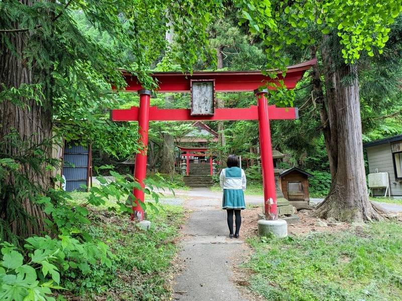 羽黒神社,青森県弘前市大字宮地字宮本３５０